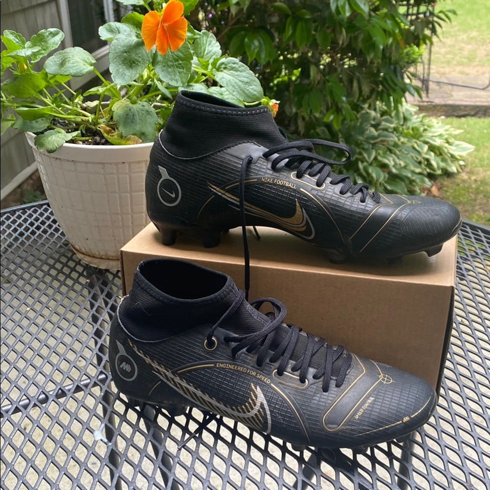 Men’s Nike Black Football Cleats